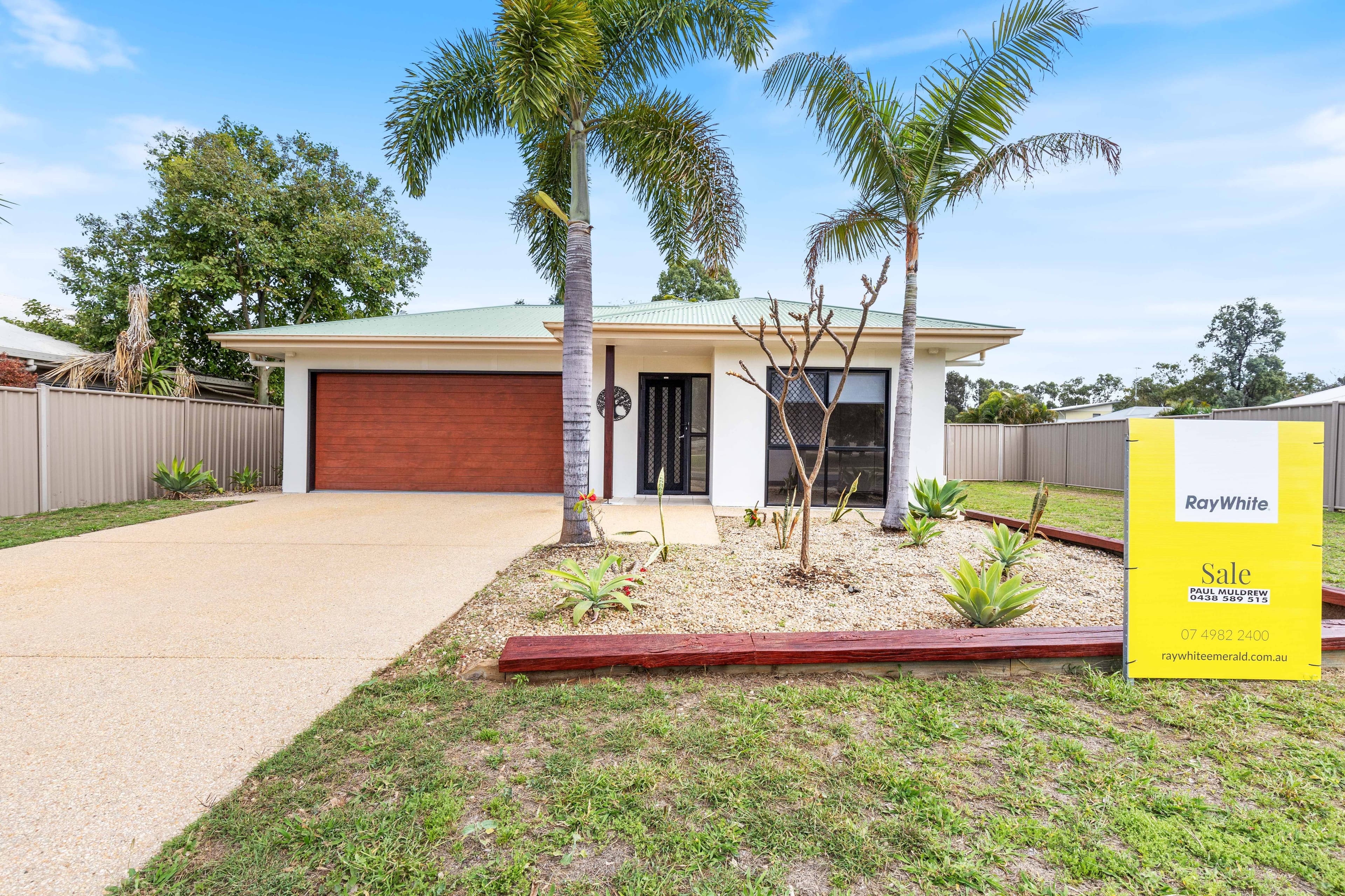 38 Newman Drive, Emerald QLD 4720, Emerald - Thumbnail 3
