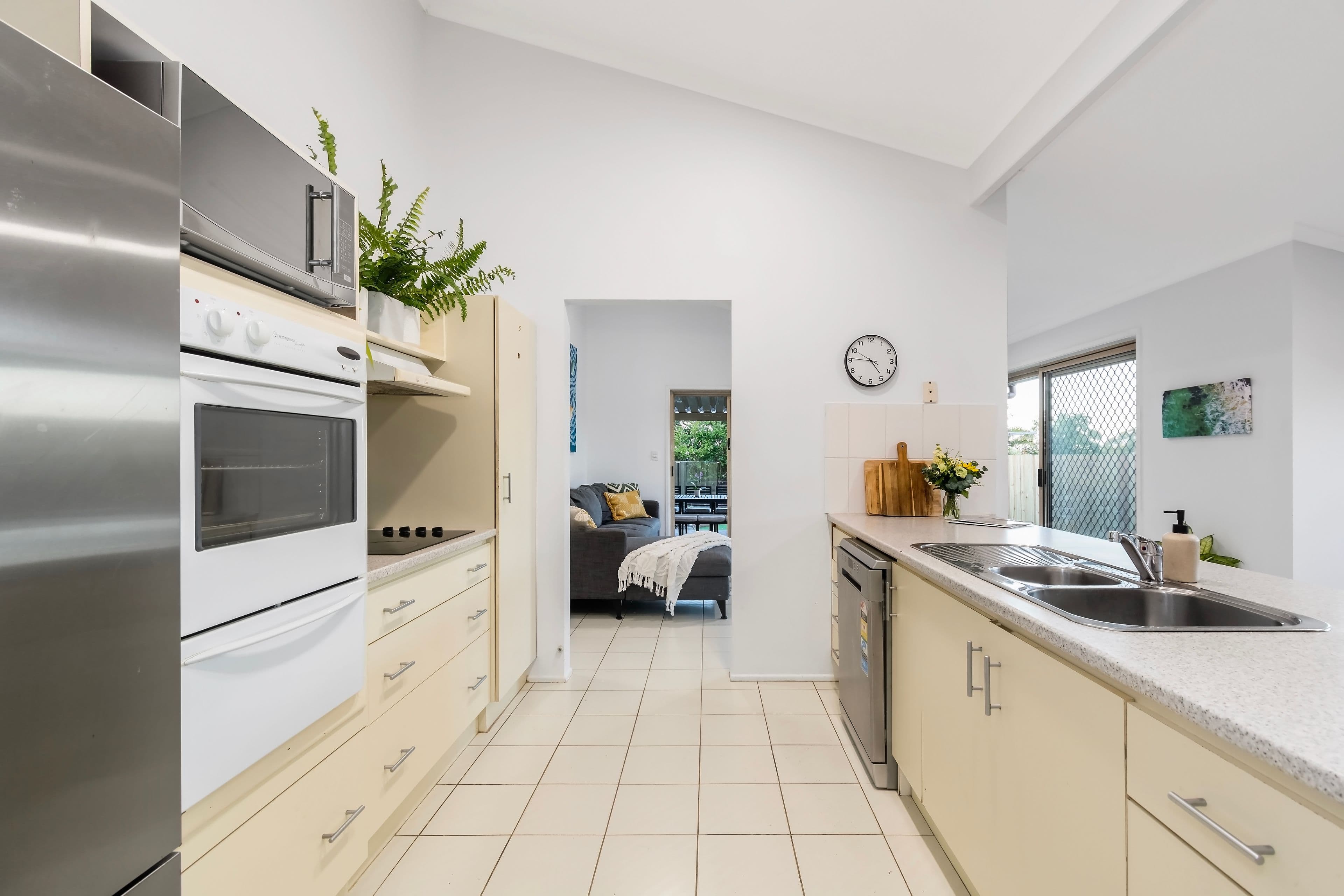 15 Tanunda Drive, Helensvale QLD 4212, Helensvale - Thumbnail 6
