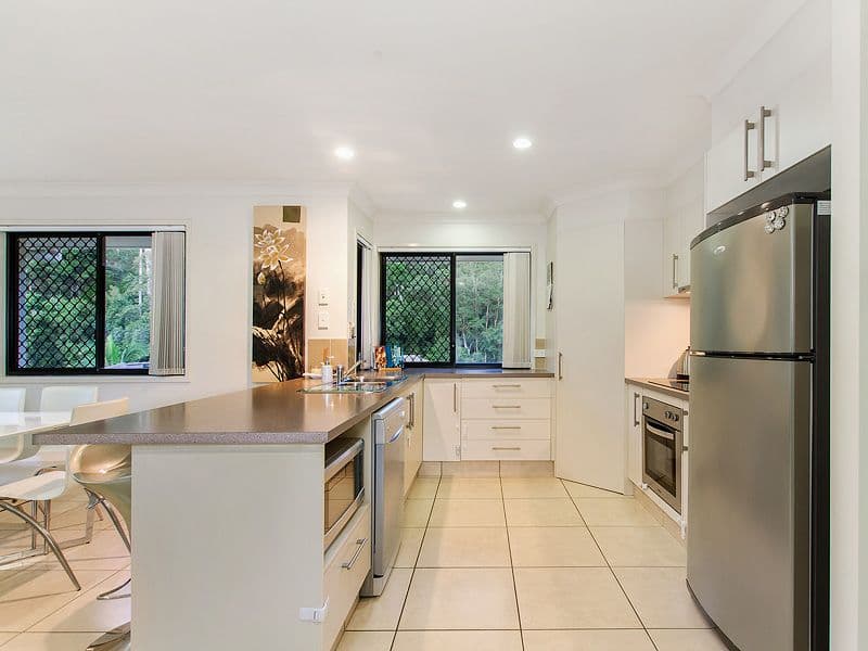 99 Roberts Drive, Maudsland QLD 4210, Maudsland - Thumbnail 5