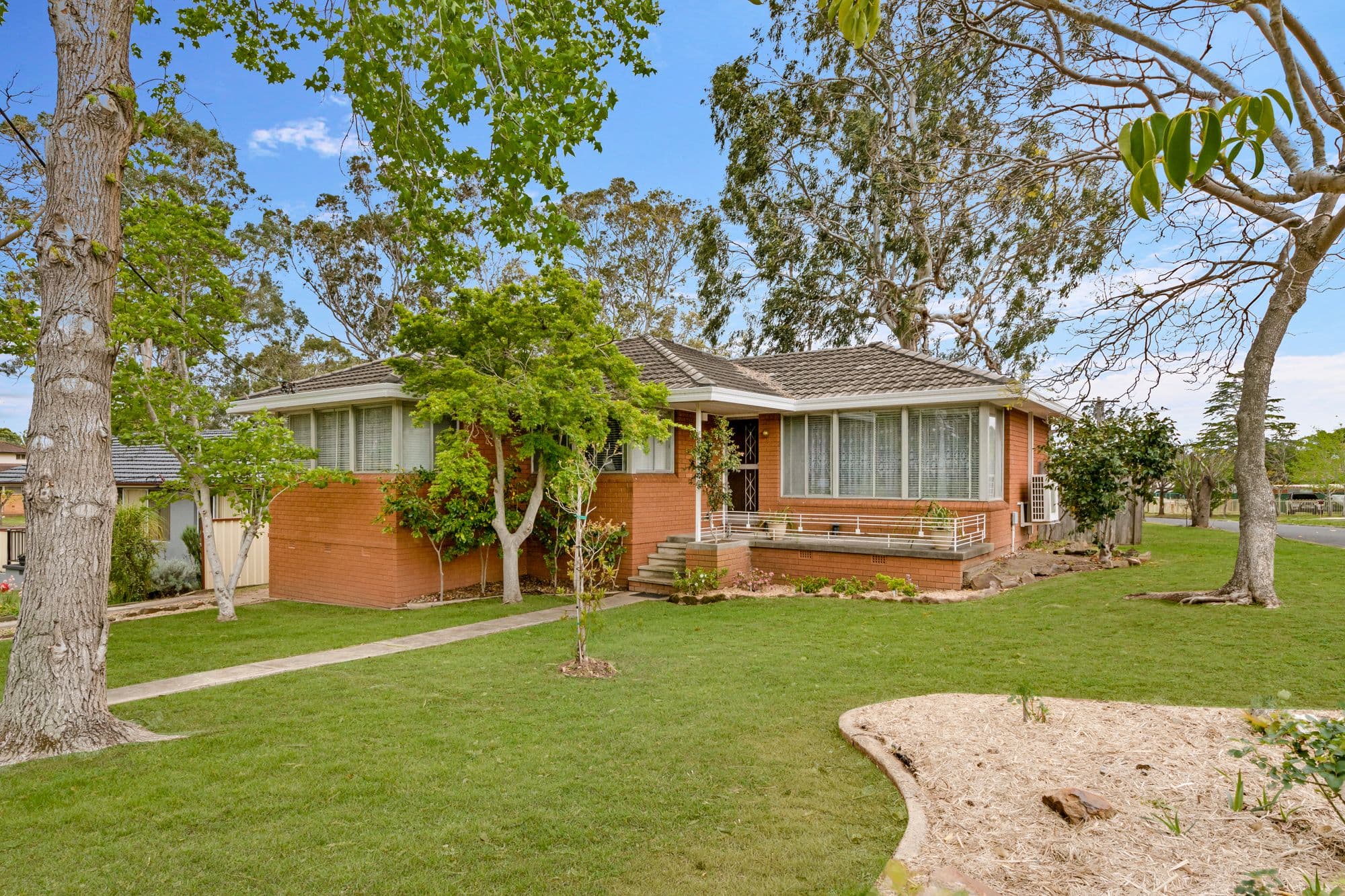 10 Valley Road, Campbelltown - Thumbnail 2