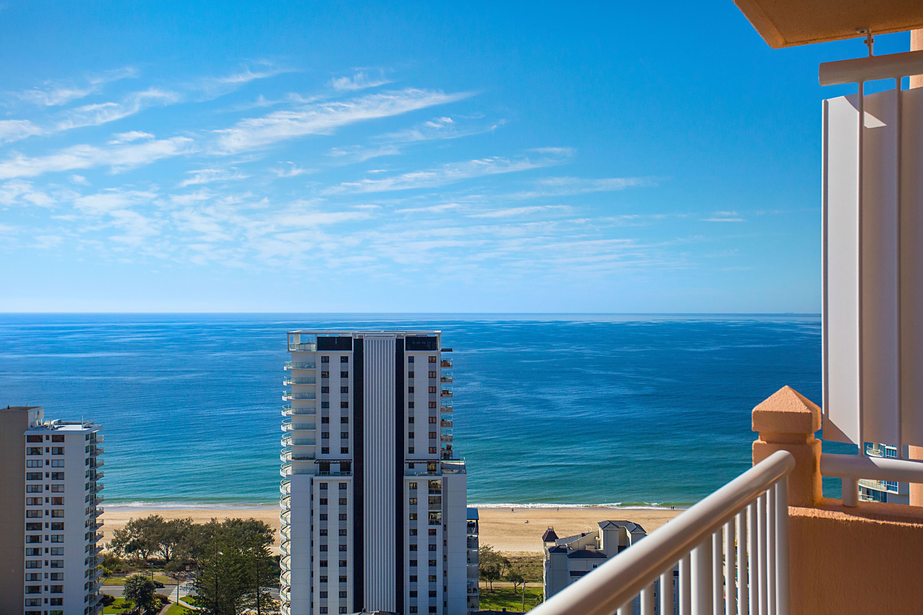 108 'Belle Maison' 129 Surf Parade, Broadbeach QLD 4218, Broadbeach - Thumbnail 4