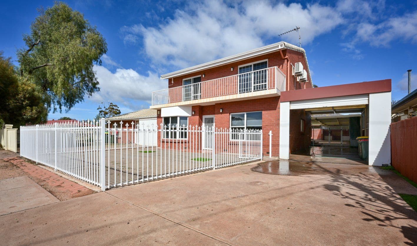 20 Seaview Road, Port Augusta SA 5700, Port Augusta - Thumbnail 2