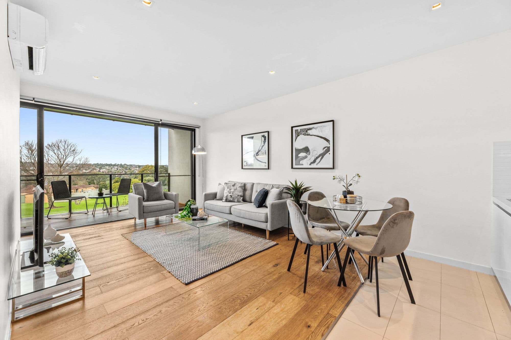 6 Magnolia Walk, Burwood VIC 3125, Burwood - Thumbnail 2
