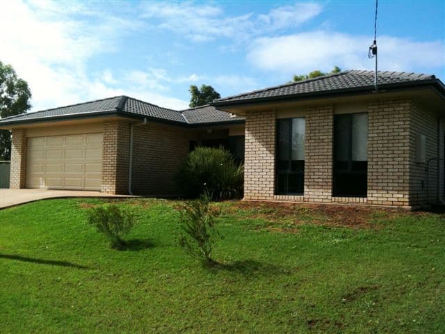 15 Harriet Street, KINGSTHORPE QLD 4400, Kingsthorpe - Image 1