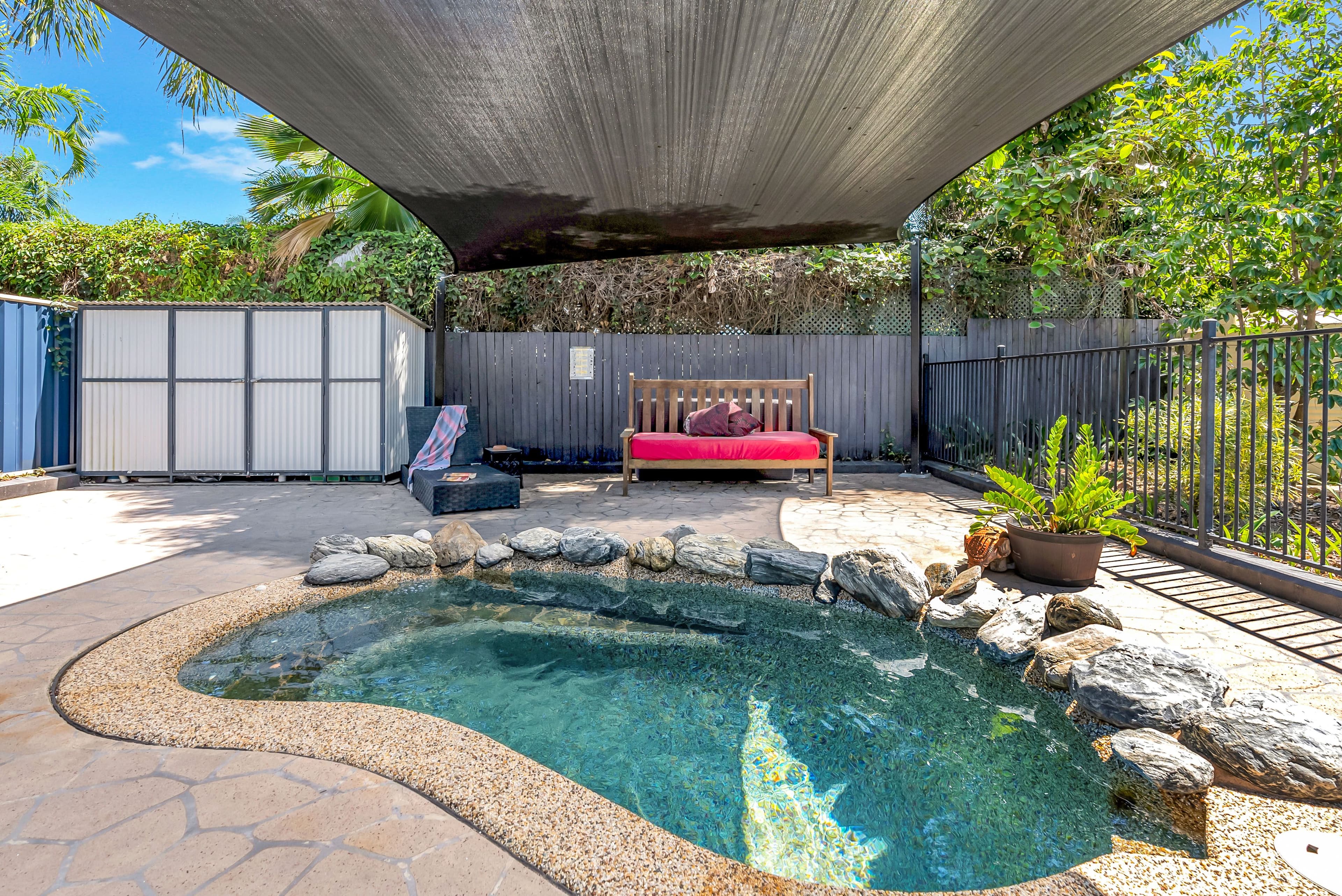 6 Magnolia Street, Holloways Beach QLD 4878, Holloways Beach - Thumbnail 2