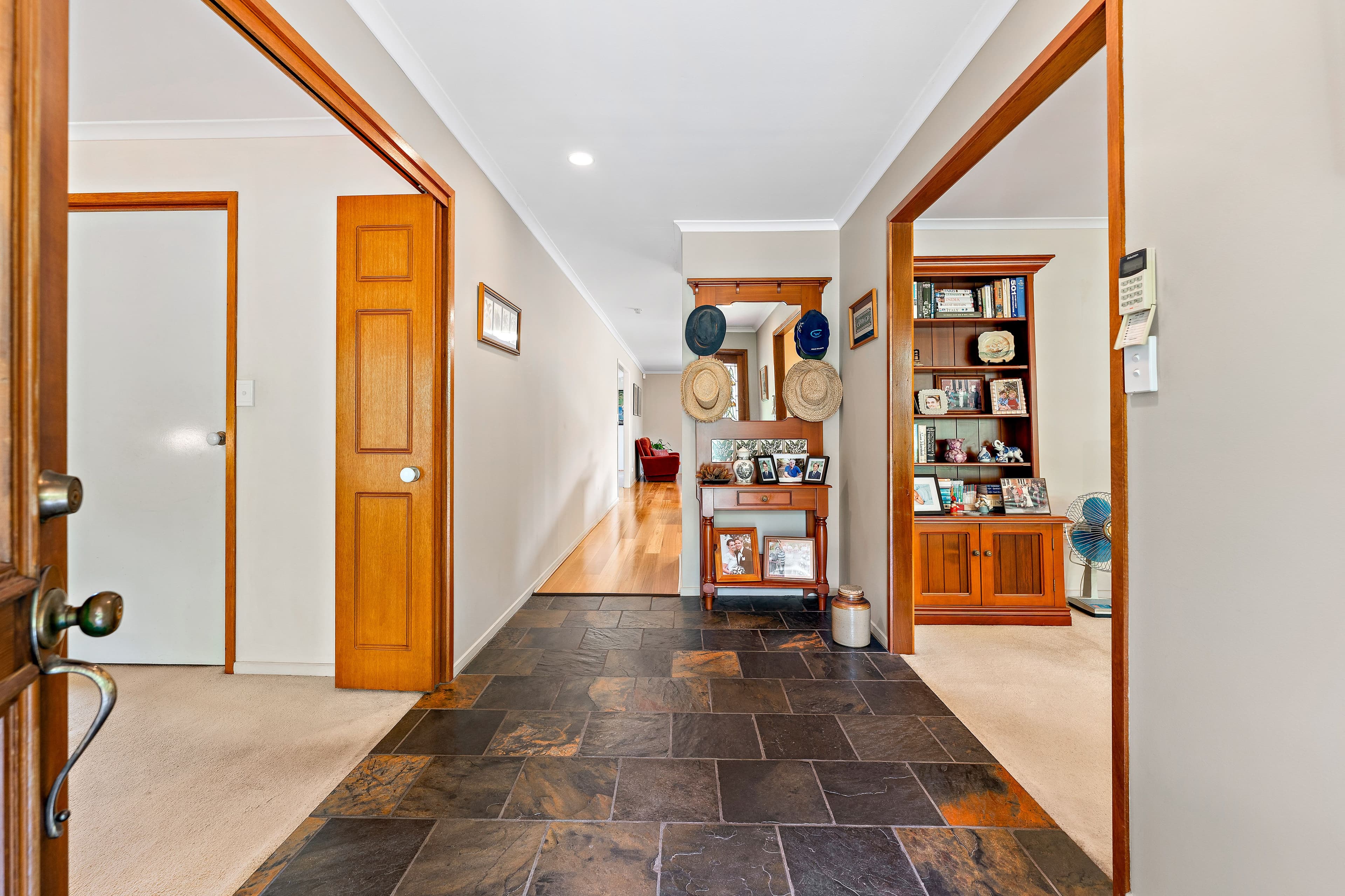 18 Jandowae Street, Runcorn QLD 4113, Runcorn - Thumbnail 4