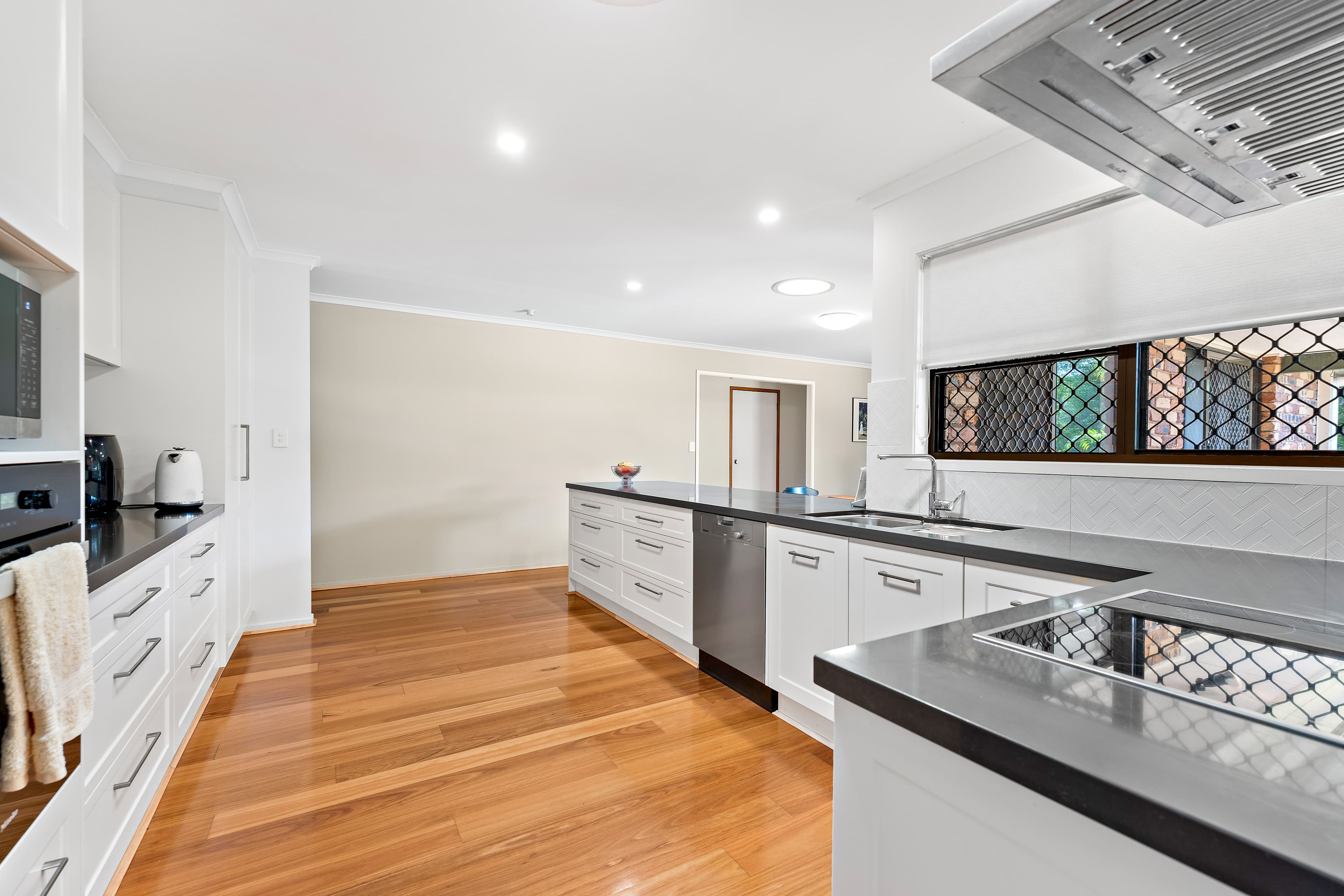 18 Jandowae Street, Runcorn QLD 4113, Runcorn - Thumbnail 6