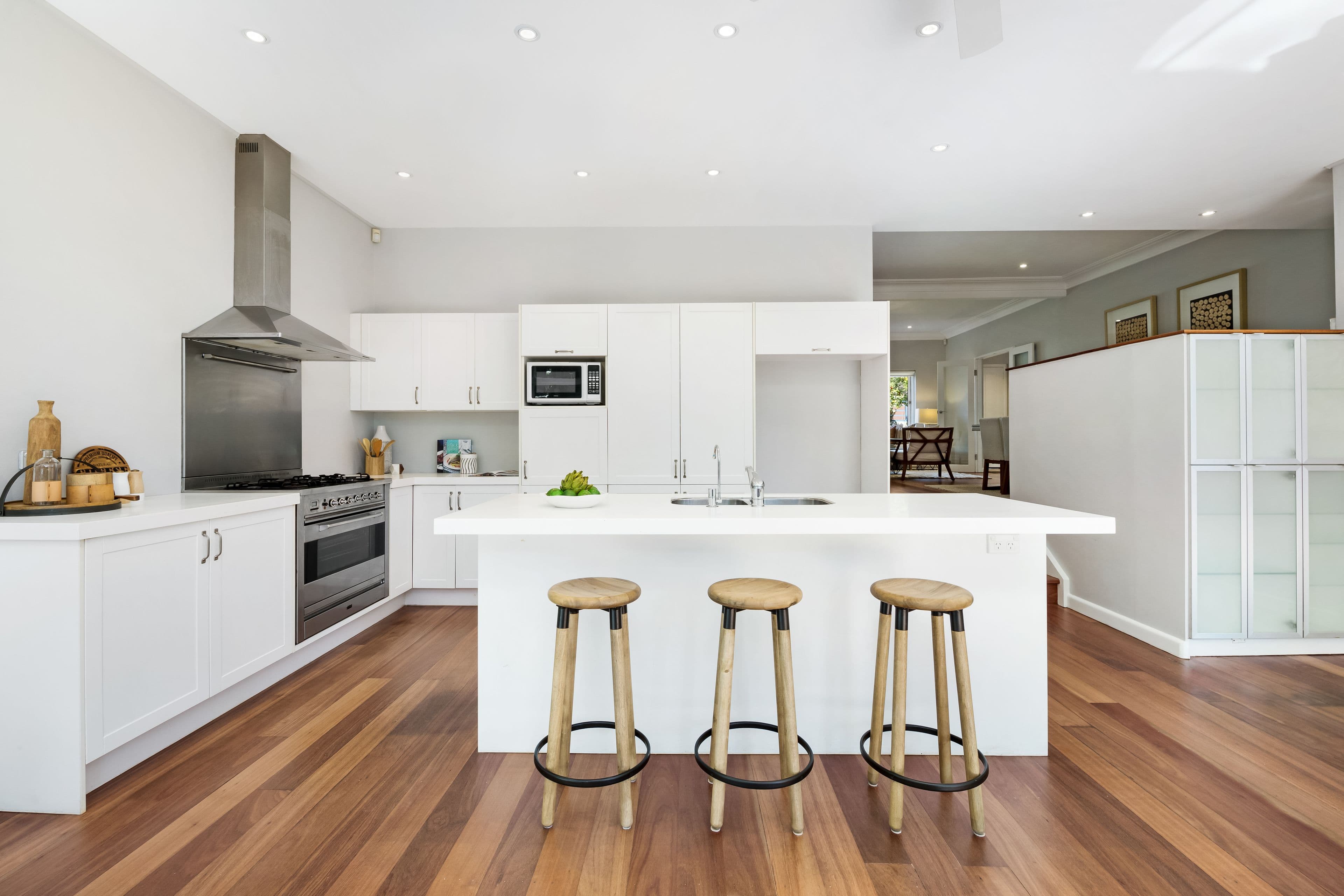 11 Sunnyside Crescent, Castlecrag NSW 2068, Castlecrag - Thumbnail 3