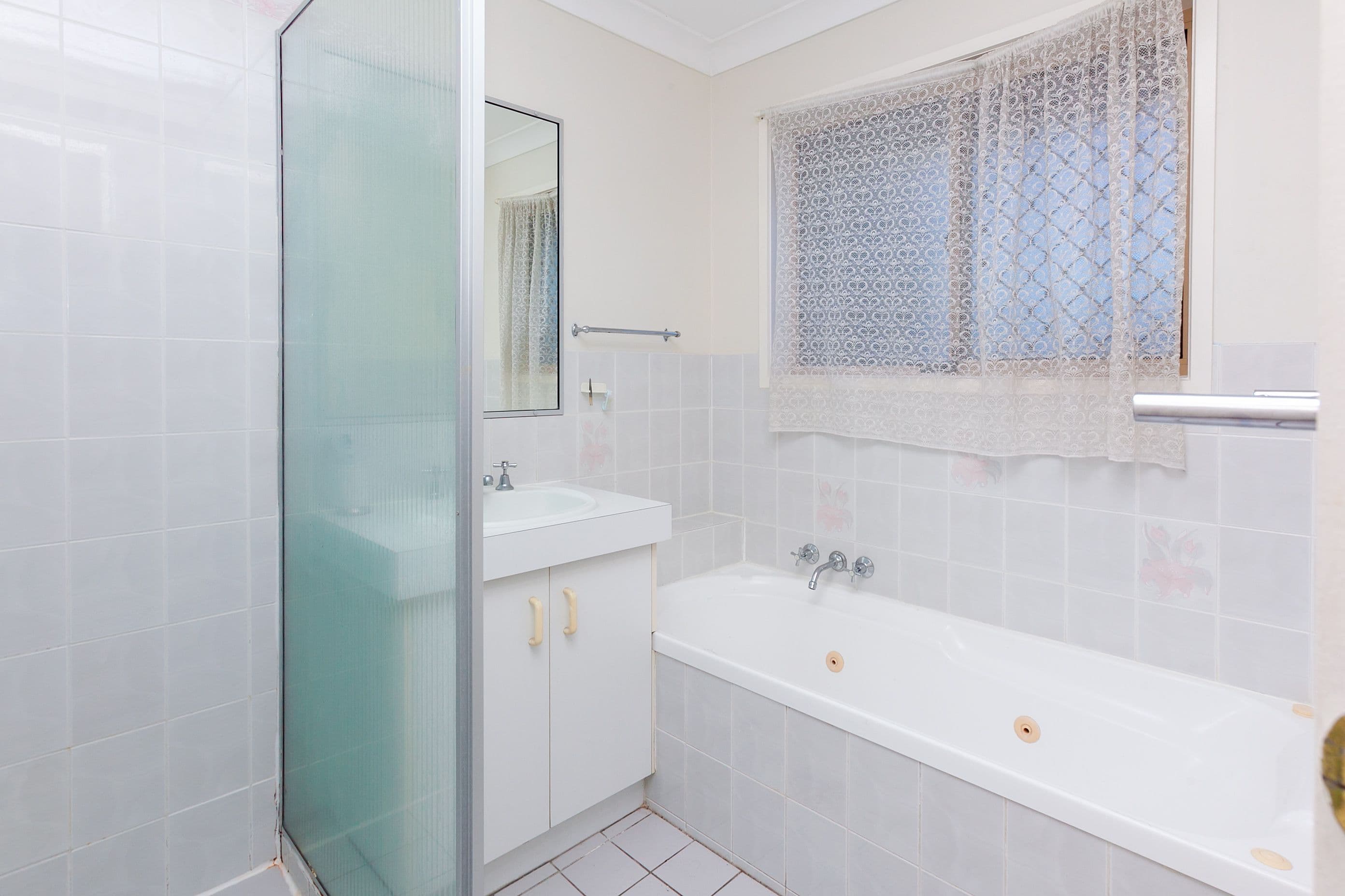 9 Renee Street, Regents Park QLD 4118, Regents Park - Thumbnail 6