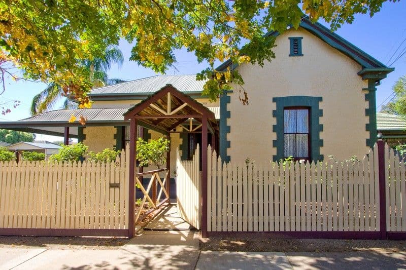 2 McDonnell Avenue, WEST HINDMARSH SA 5007, West Hindmarsh - Image 1