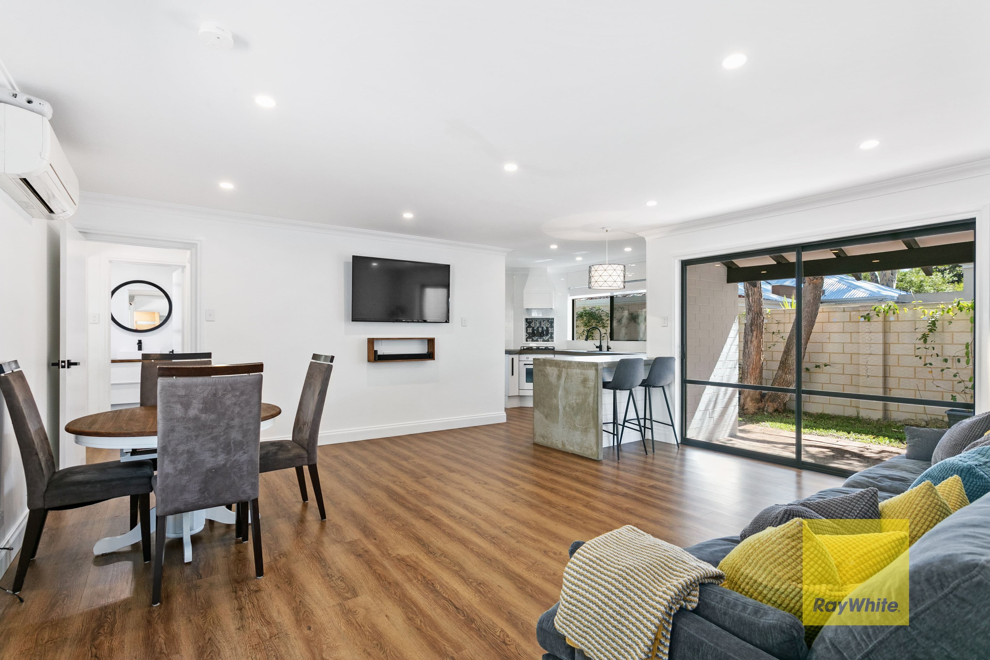 40B Davies Road, Claremont WA 6010, Claremont - Thumbnail 3