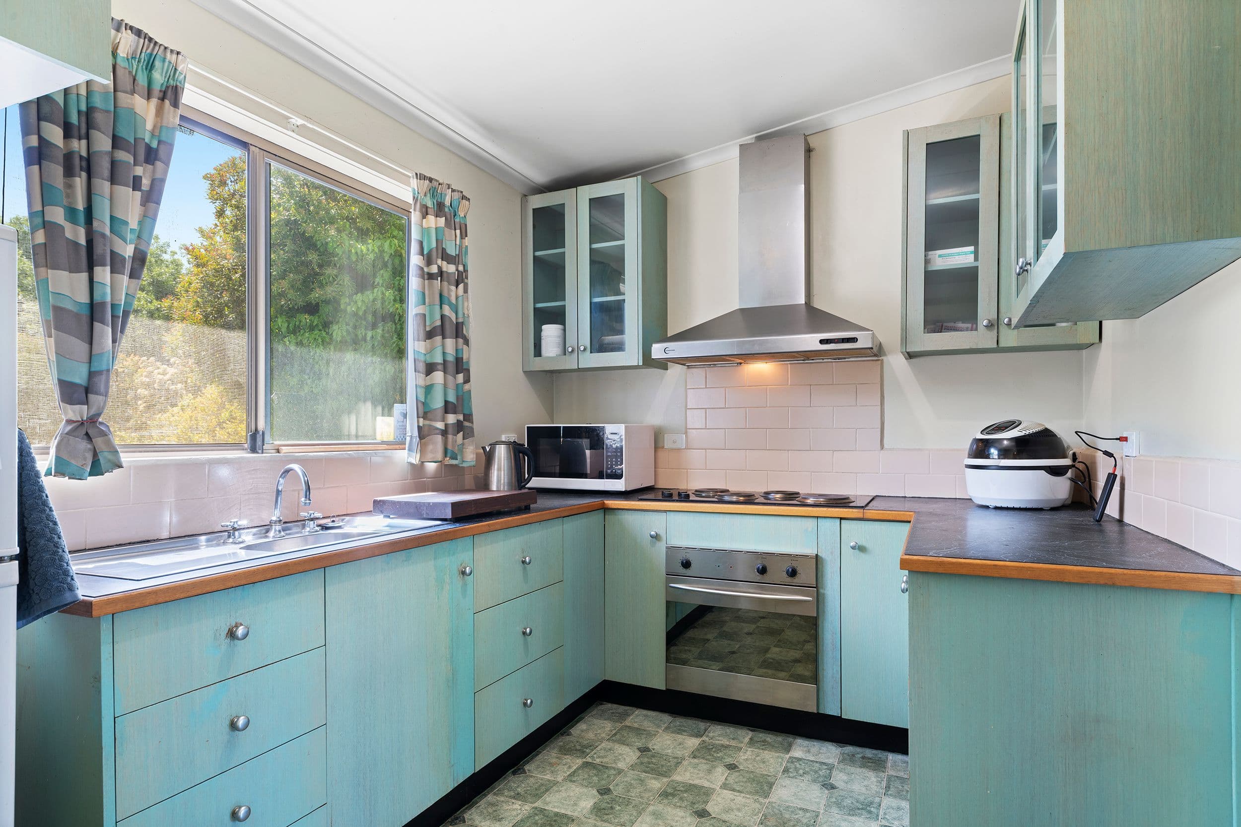 45 Beauchamp Street, Heathcote VIC 3523, Heathcote - Thumbnail 3