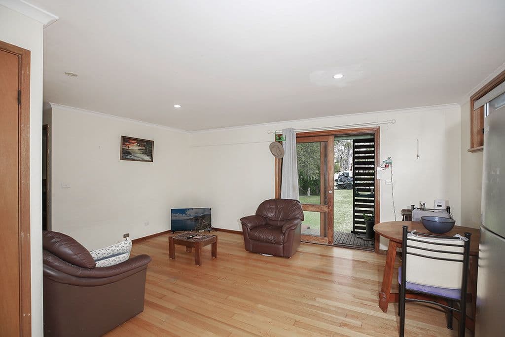2 Yilleen Street, Gwandalan NSW 2259, Gwandalan - Thumbnail 4