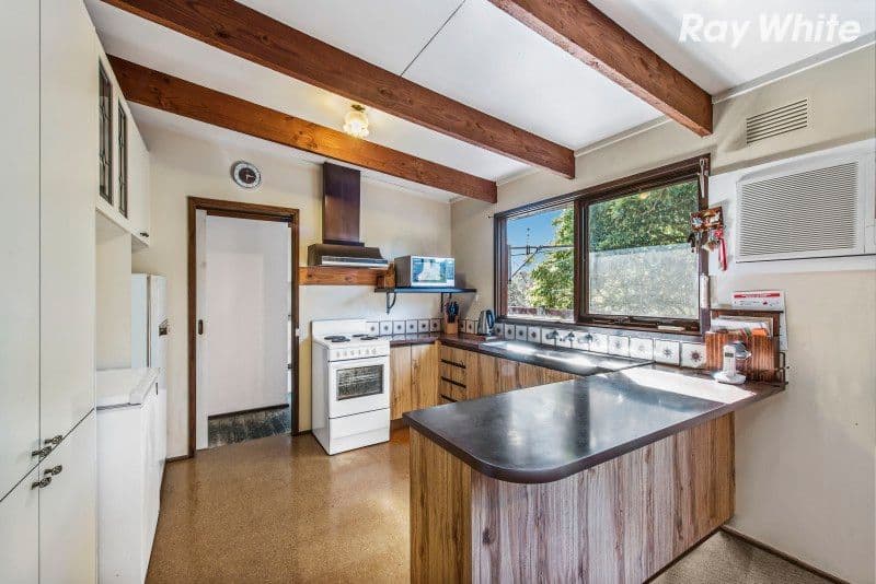 40 Francis Crescent, Ferntree Gully VIC 3156, Ferntree Gully - Thumbnail 2