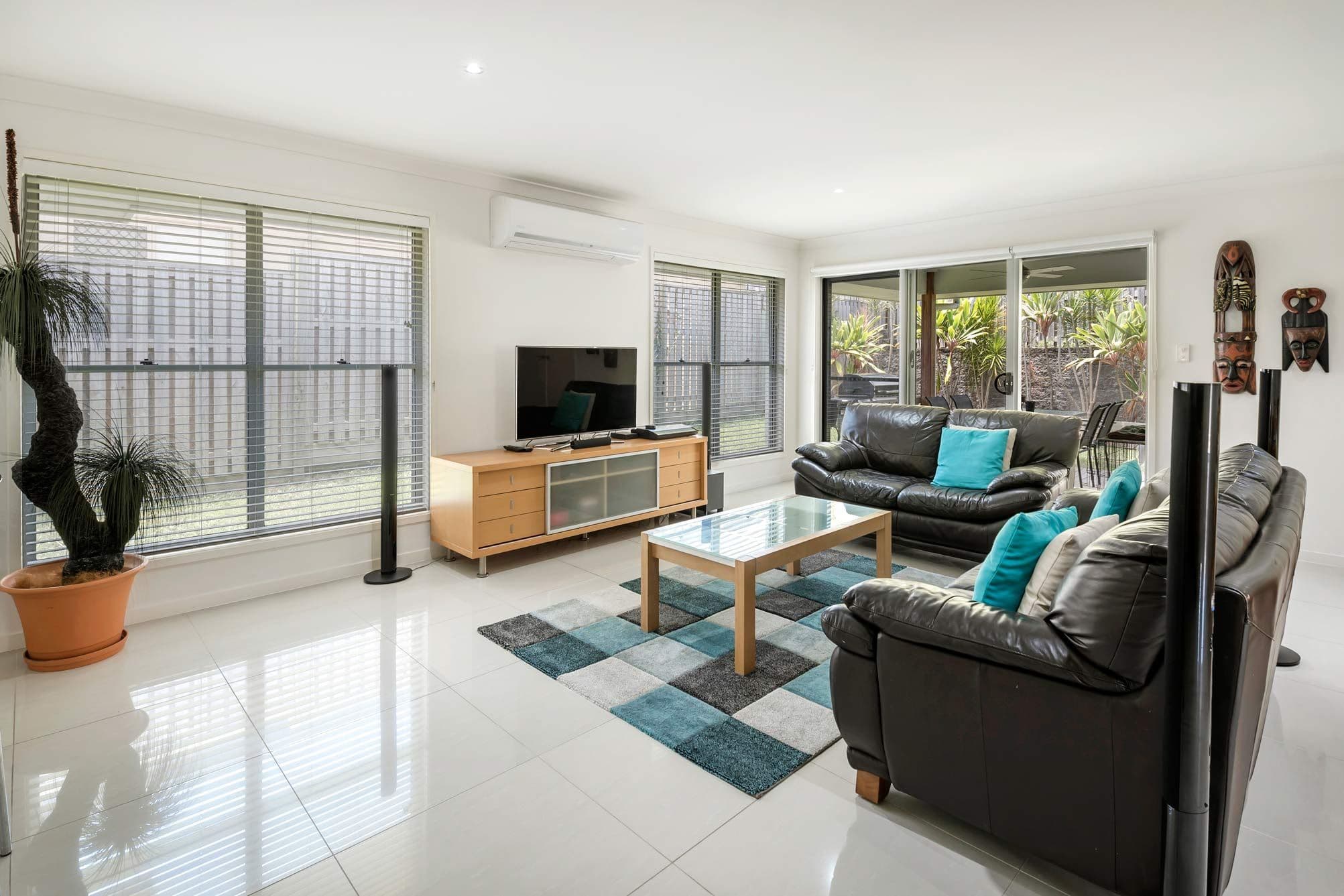 15 Severn Street, Coomera QLD 4209, Coomera - Thumbnail 3