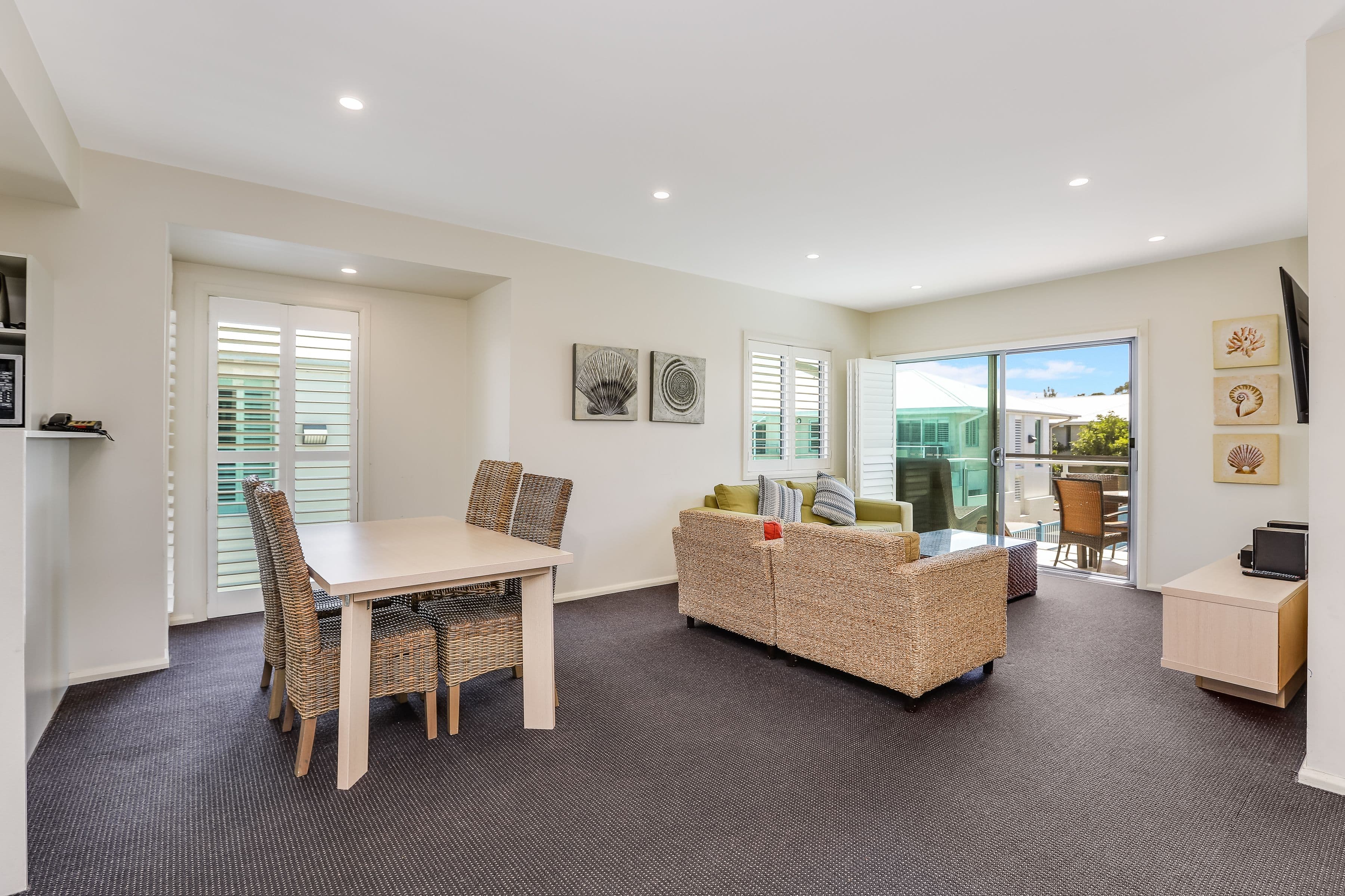 265 Sandy Point Road, Salamander Bay - Thumbnail 4