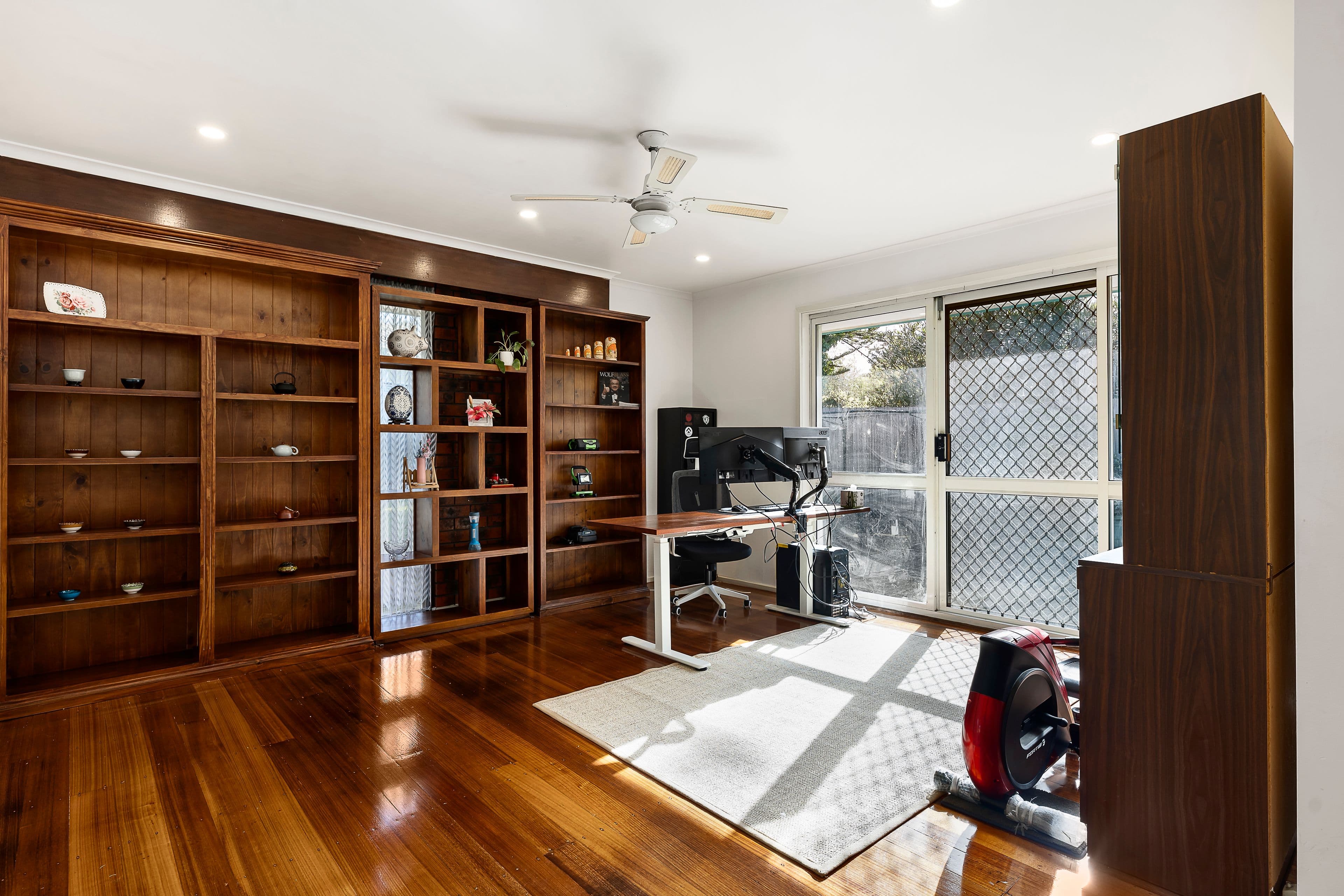 108 Anne Road, Knoxfield VIC 3180, Knoxfield - Thumbnail 2