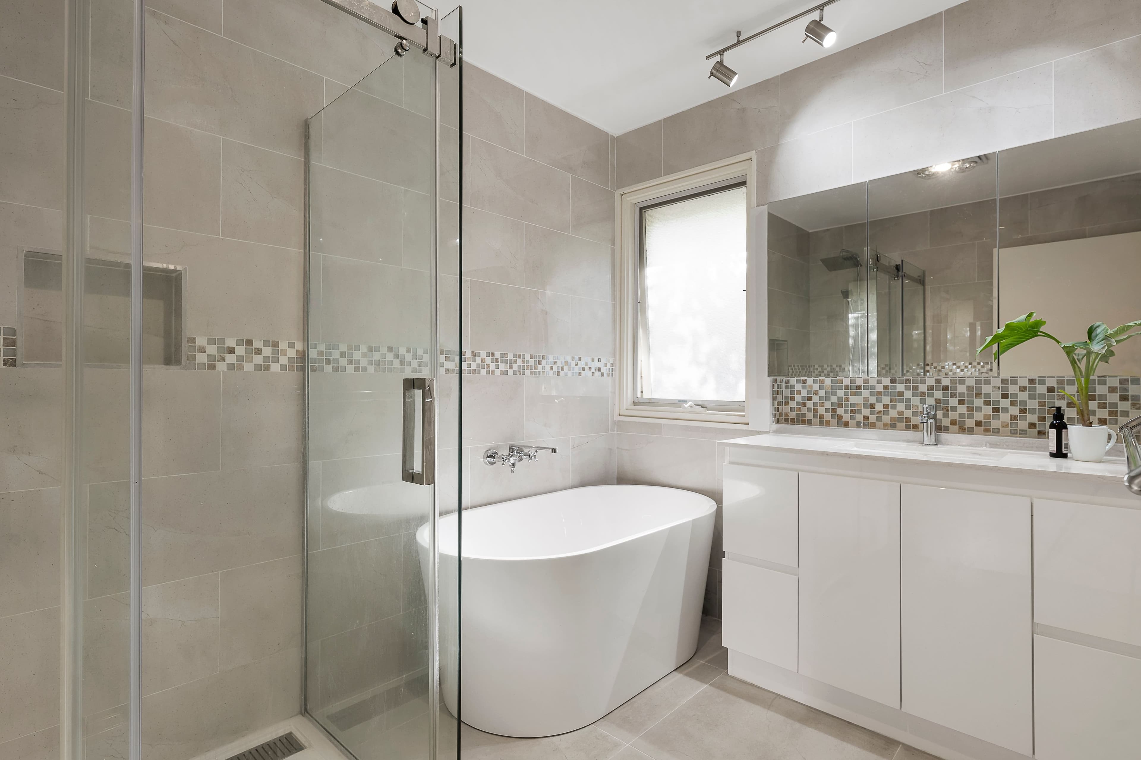 108 Anne Road, Knoxfield VIC 3180, Knoxfield - Thumbnail 4