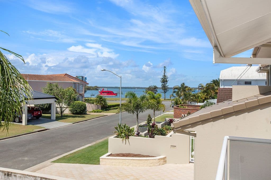 10 Van Diemen Place, Hollywell QLD 4216, Hollywell - Thumbnail 3