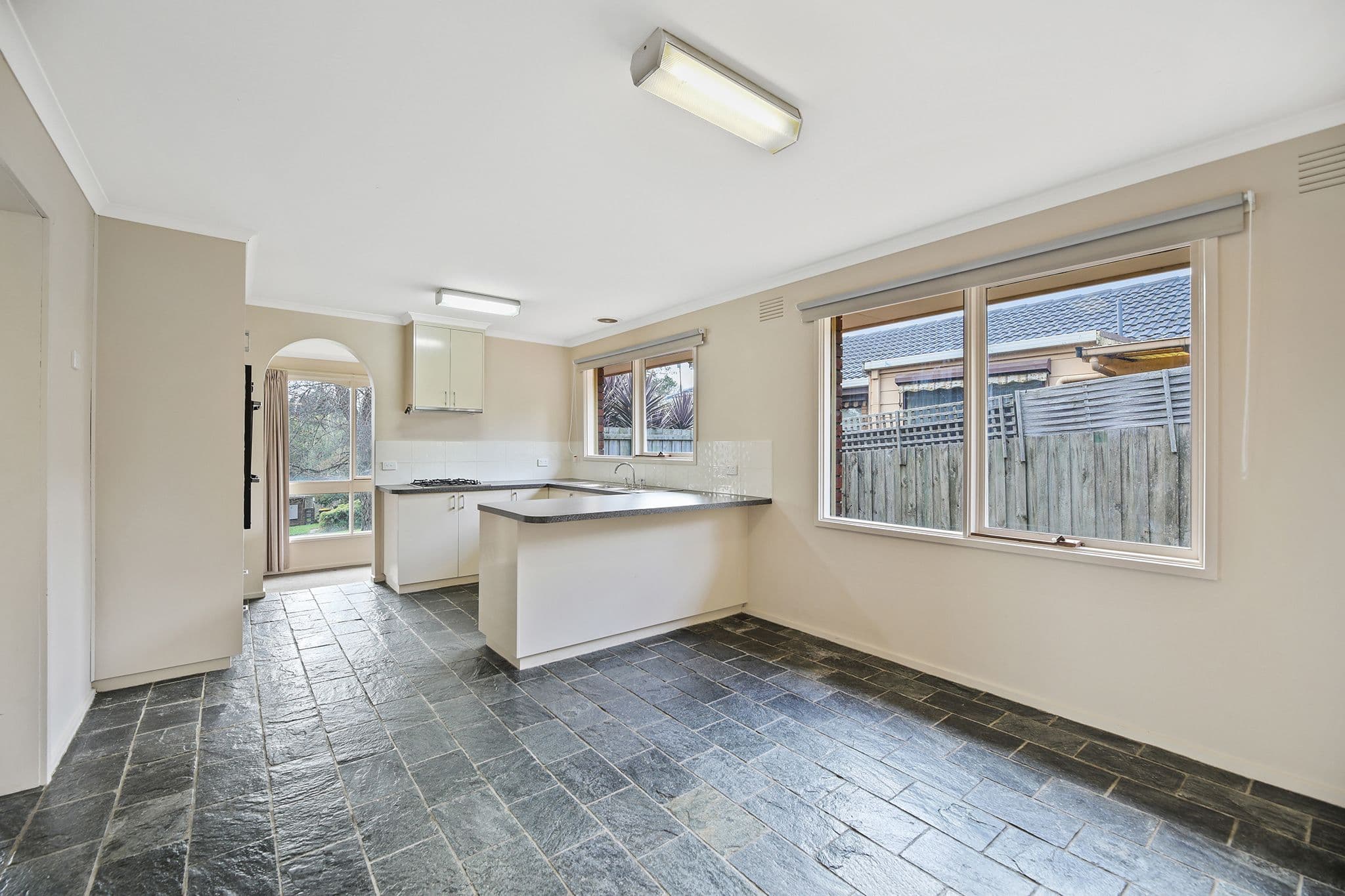28 Biram Drive, Warragul VIC 3820, Warragul - Thumbnail 3