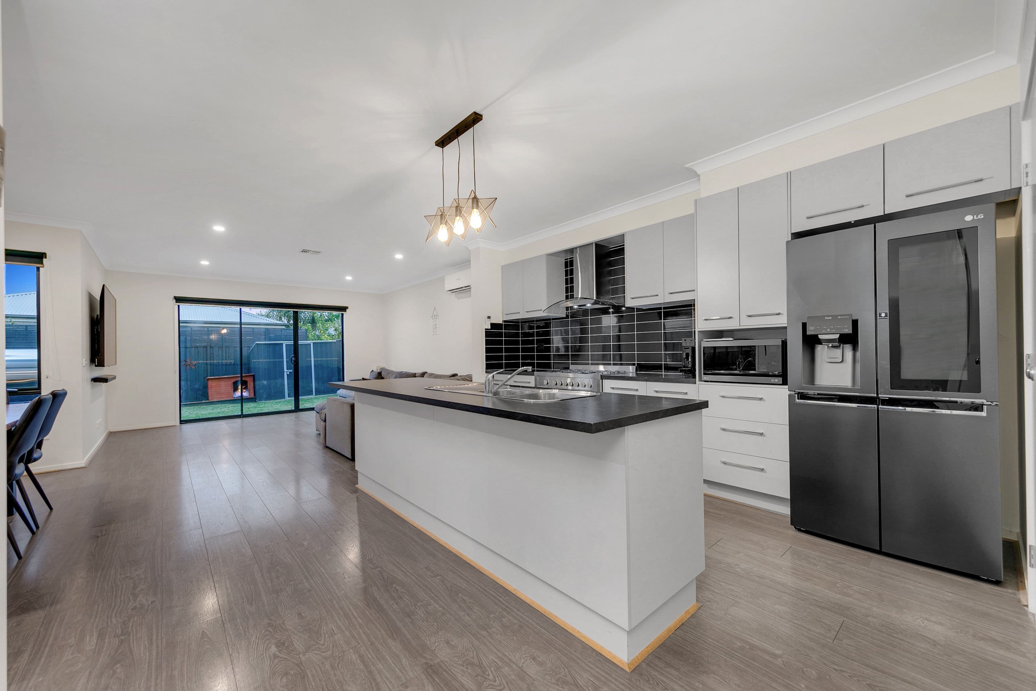 25 Silverwood Drive, Mernda VIC 3754, Mernda - Thumbnail 4
