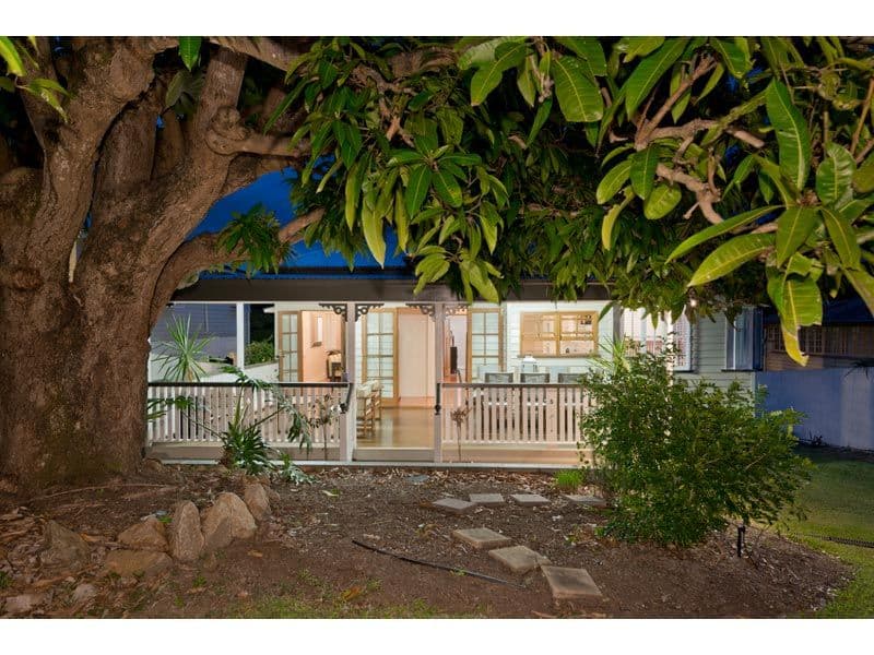 17 Wahroonga Road, Ashgrove QLD 4060, Ashgrove - Thumbnail 2