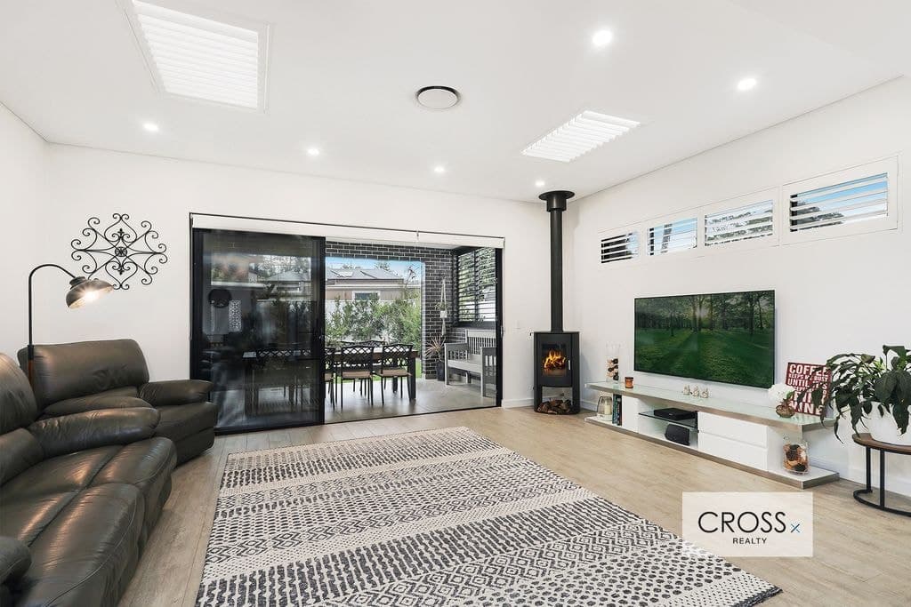 15a Ruby Road, Gymea - Thumbnail 2