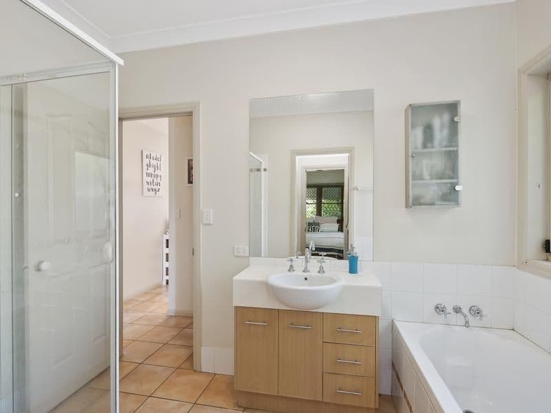 10 Heathcote Avenue, North Lakes QLD 4509, North Lakes - Thumbnail 5
