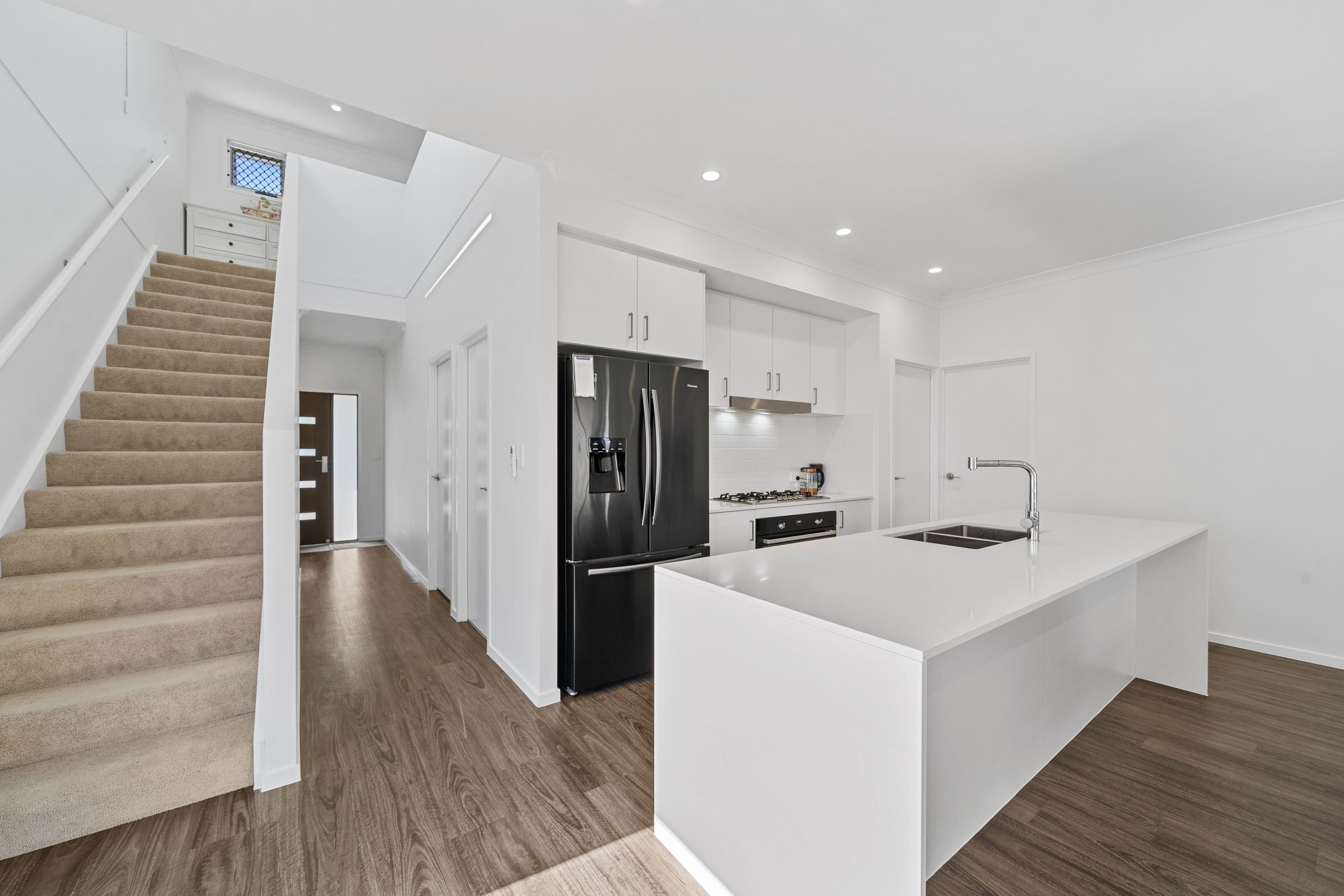 30 Eiger Street, Holmview QLD 4207, Holmview - Thumbnail 3