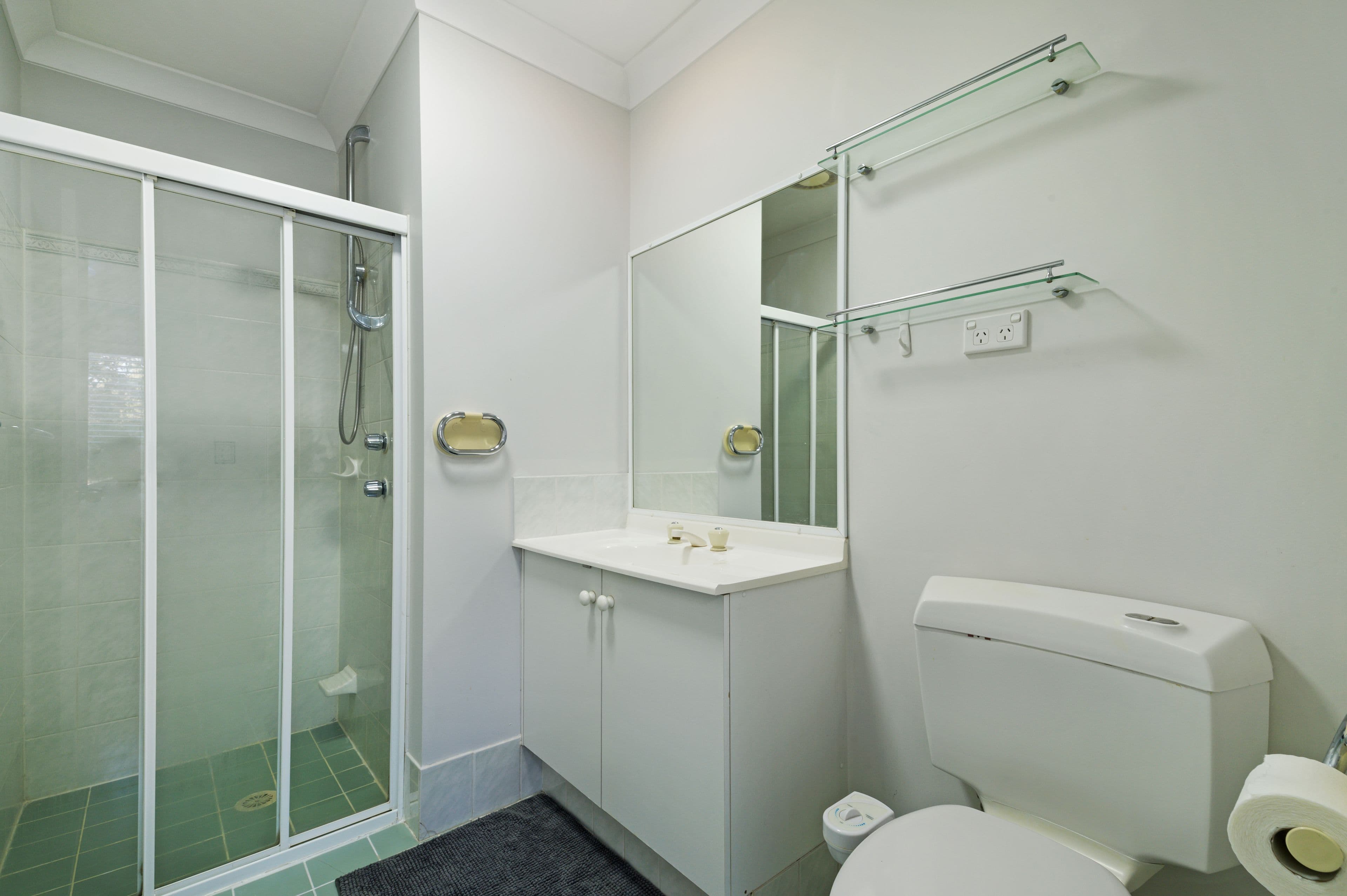 14 Tate Crescent, Horningsea Park - Thumbnail 6