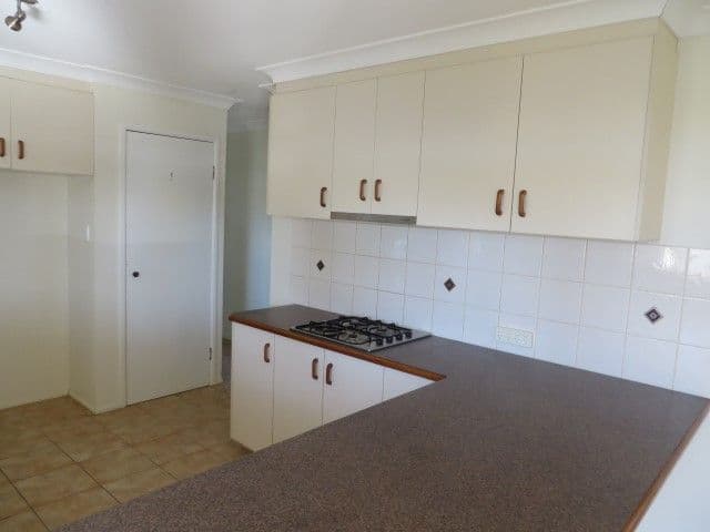 7 Karalee Court, Roma QLD 4455, Roma - Thumbnail 3