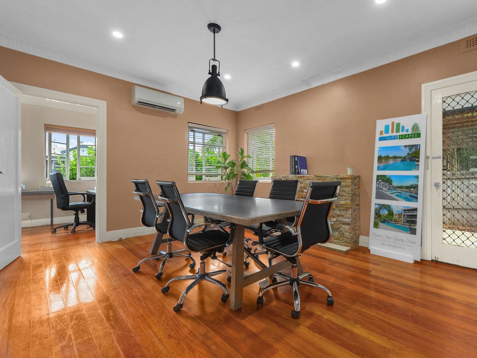 213 Shaw Road, Wavell Heights QLD 4012, Wavell Heights - Thumbnail 2
