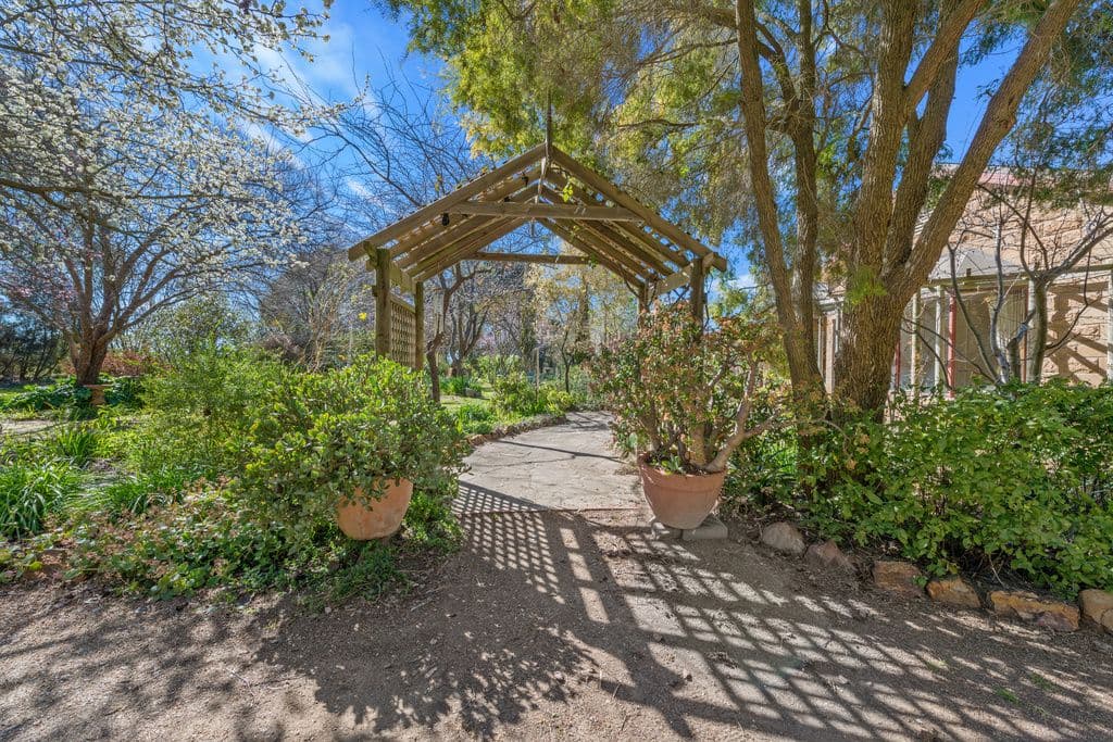79 BOOMAHNOOMOONAH Road, Bathumi VIC 3730, Bathumi - Thumbnail 5