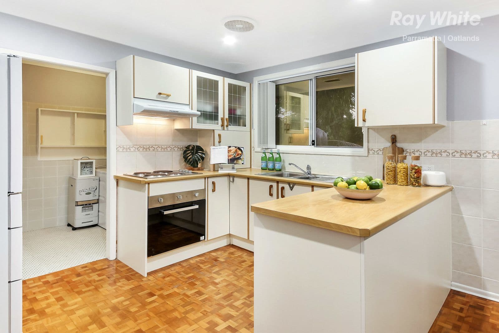 6 Charles Court, North Rocks - Thumbnail 7