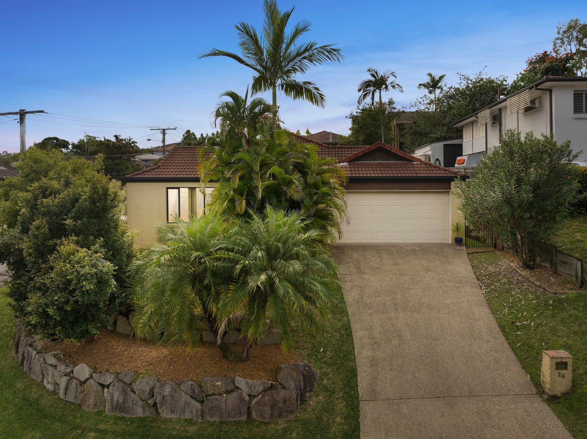 26 Fairway Outlook, Arana Hills QLD 4054, Arana Hills - Thumbnail 2