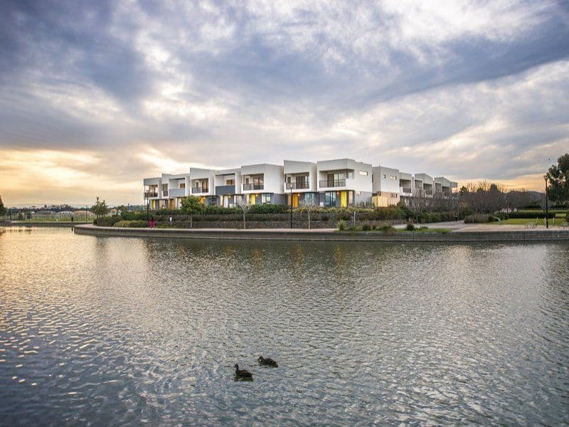 56 Cascade Terrace, Craigieburn VIC 3064, Craigieburn - Thumbnail 3