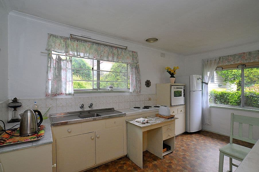 9 Kia Ora Avenue, UPWEY VIC 3158, Upwey - Thumbnail 6