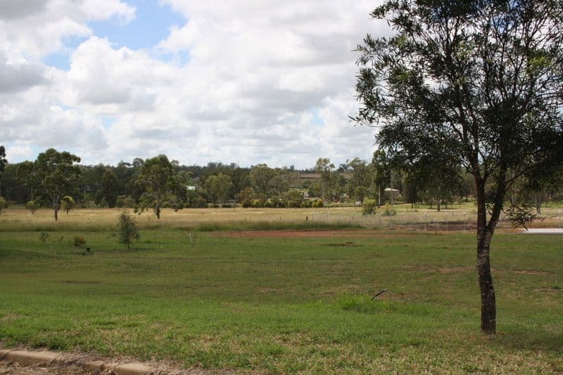 20 Charles Street, Mundubbera QLD 4626, Mundubbera - Thumbnail 3