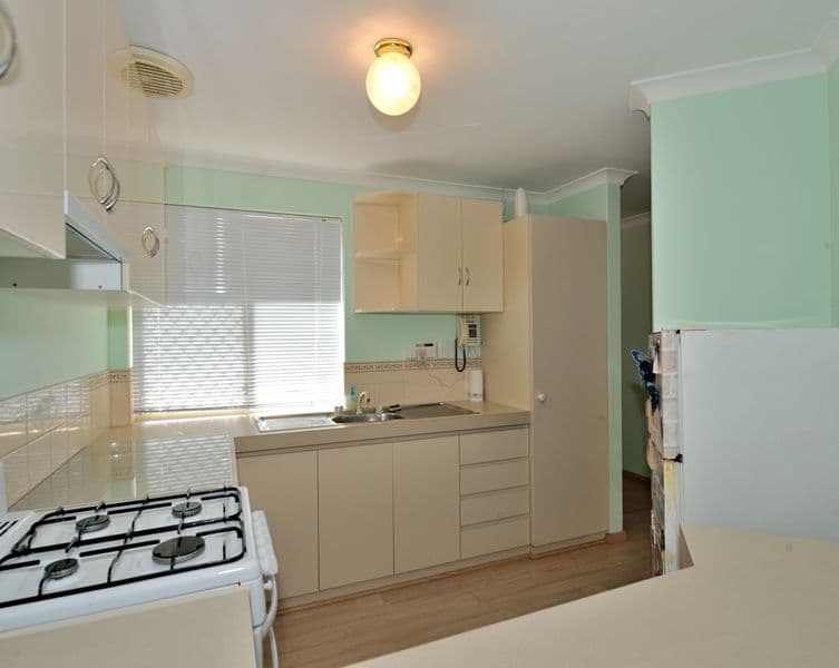 8 Dowling Street, ROCKINGHAM WA 6168, Rockingham - Thumbnail 5