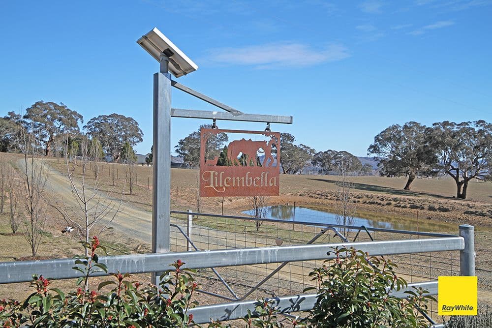 141 Neils Creek Road, Bungendore - Image 1
