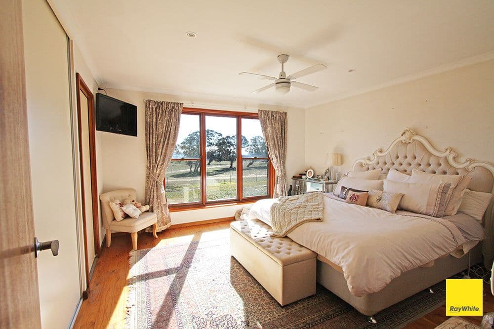 141 Neils Creek Road, Bungendore - Thumbnail 4