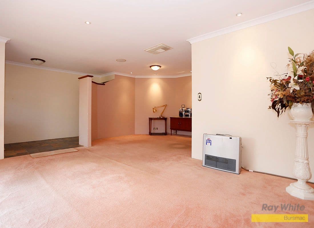 43 Shoreview Terrace, BALLAJURA WA 6066, Ballajura - Thumbnail 3