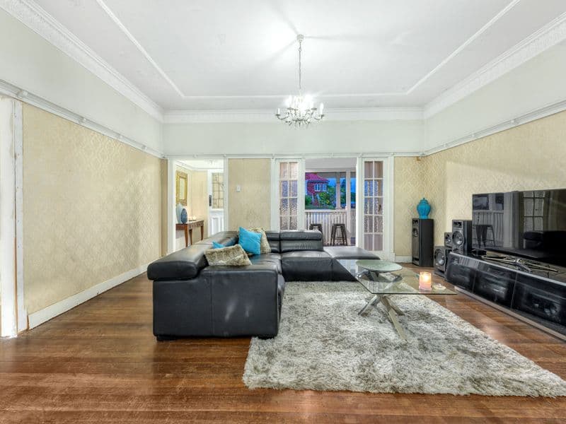 30 Chatsworth Road, Greenslopes QLD 4120, Greenslopes - Thumbnail 4