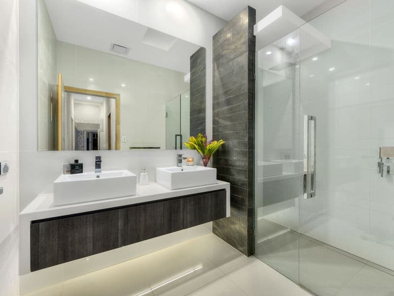 30 Chatsworth Road, Greenslopes QLD 4120, Greenslopes - Thumbnail 7