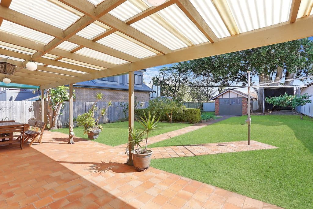 17 Blackwall Point Road, Chiswick - Thumbnail 4