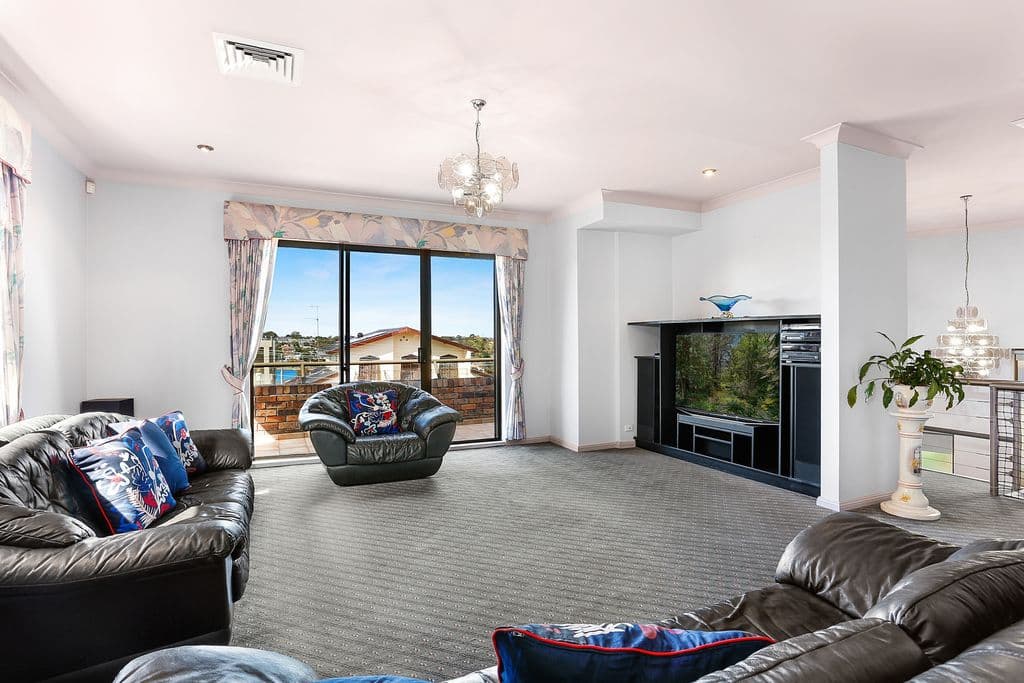 17 Blackwall Point Road, Chiswick - Thumbnail 5