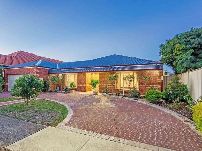 4 David John Drive, Tarneit VIC 3029, Tarneit - Image 1