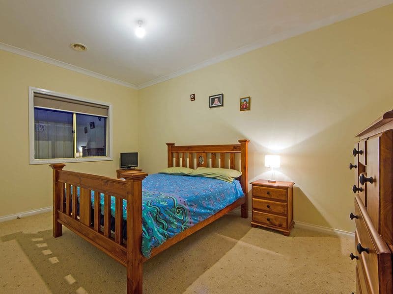 4 David John Drive, Tarneit VIC 3029, Tarneit - Thumbnail 3