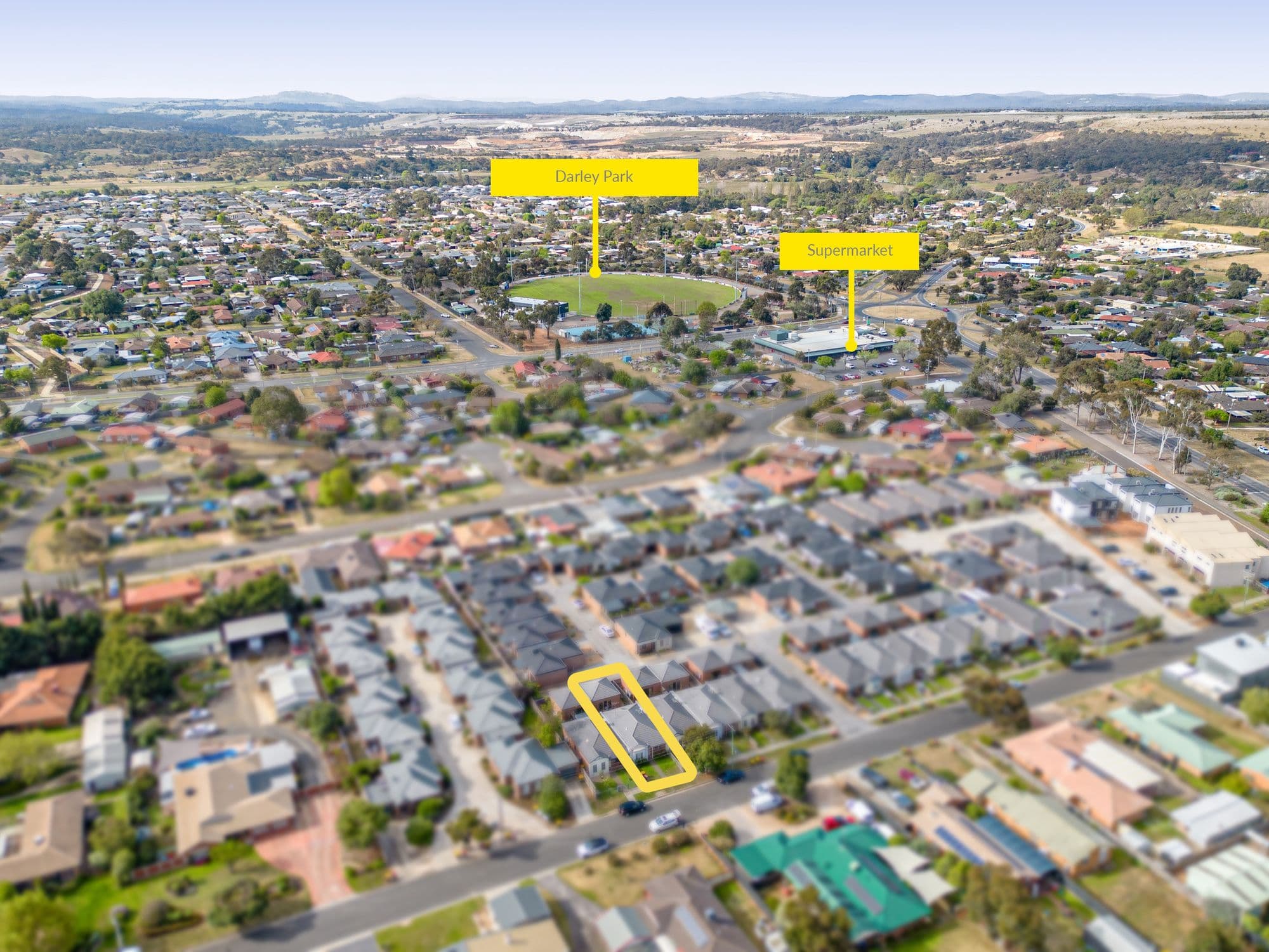 22 Somerton Court, Darley VIC 3340, Darley - Thumbnail 3