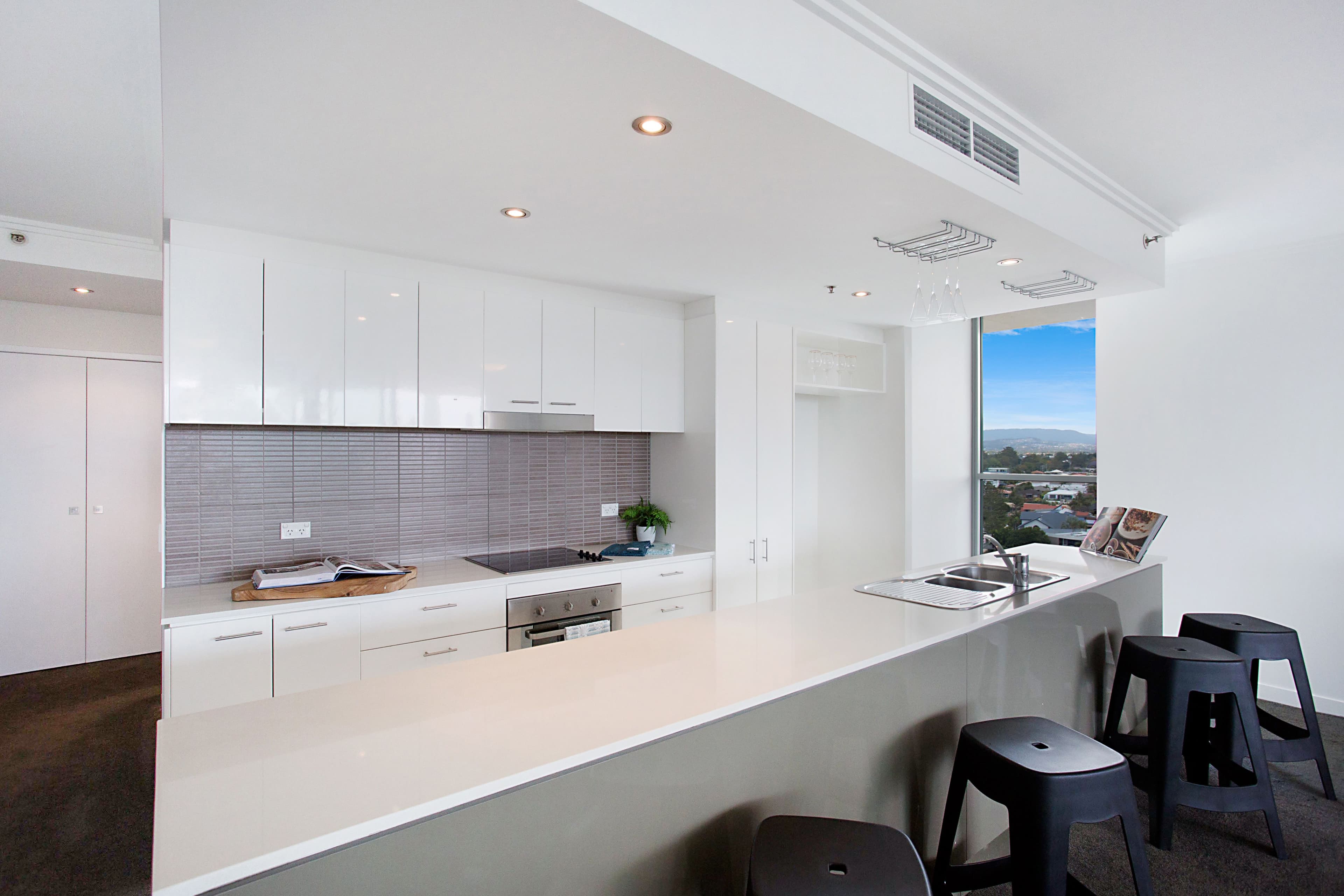 2901 'Freshwater Point' 33 T E Peters Drive, Broadbeach Waters QLD 4218, Broadbeach Waters - Thumbnail 4